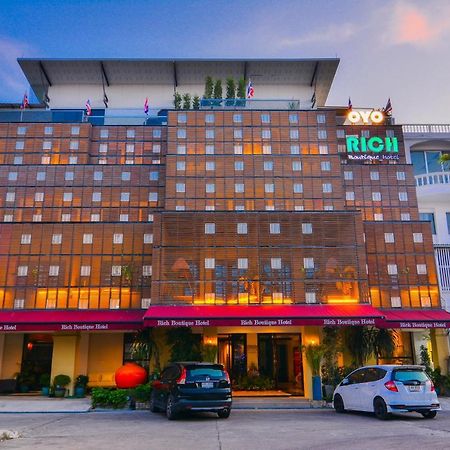 Oyo 115 Rich Boutique Hotel Ban Nong Khang Exterior photo