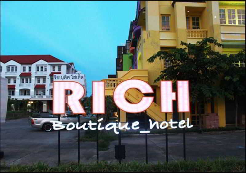 Oyo 115 Rich Boutique Hotel Ban Nong Khang Exterior photo