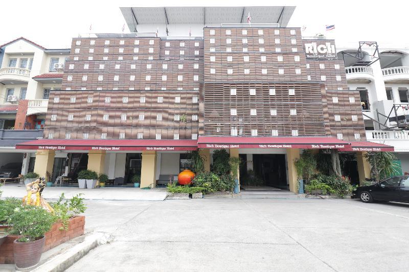 Oyo 115 Rich Boutique Hotel Ban Nong Khang Exterior photo